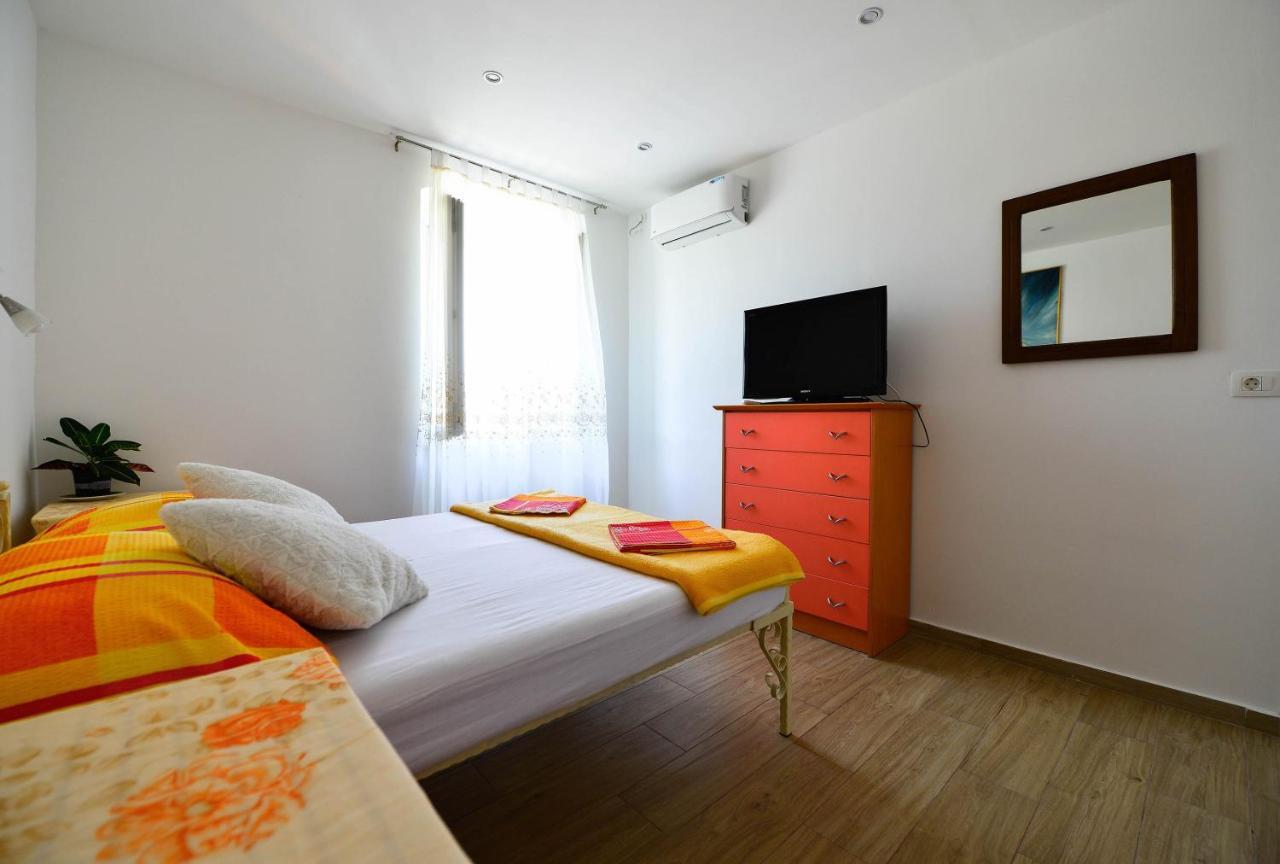 Apartments Bulovic In The Very Center Of Split Buitenkant foto